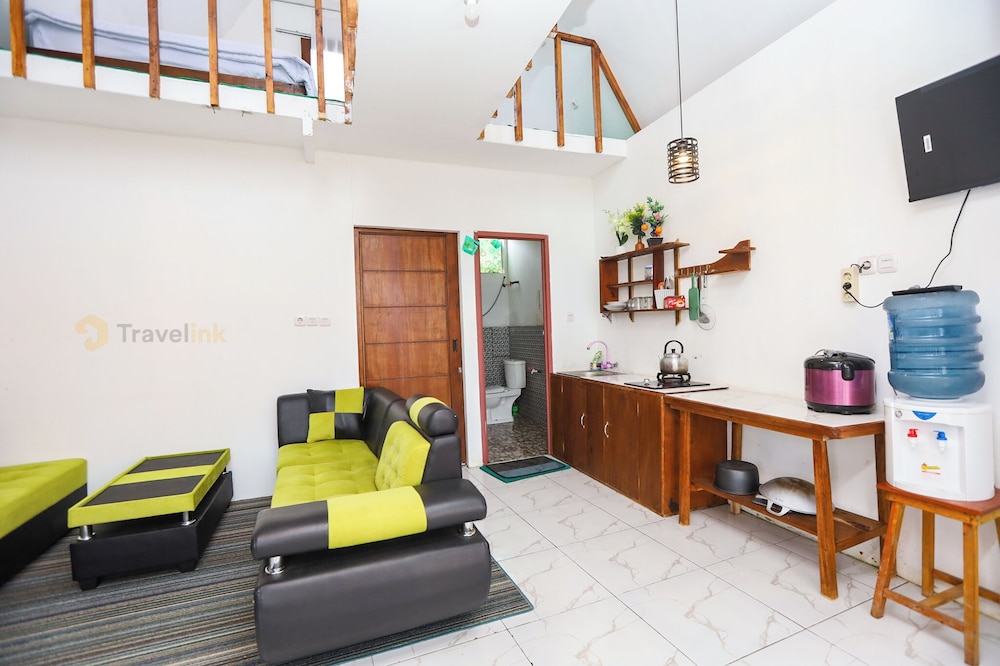 Batu Lawang Sikunir By Travelink