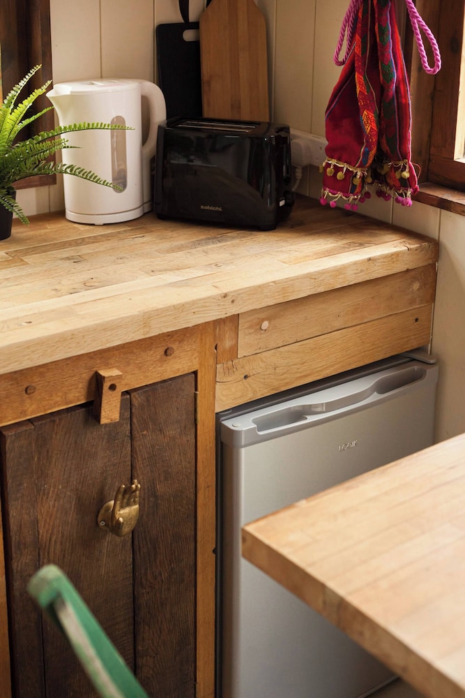 Orchard View Shepherds Hut