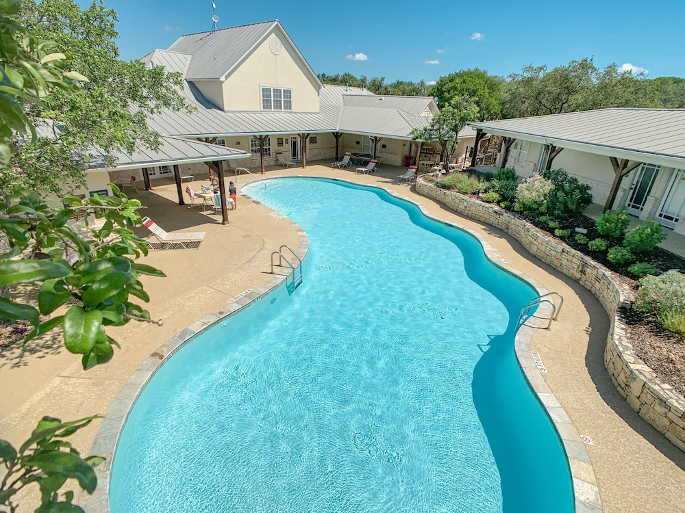 Sun Outdoors San Antonio West