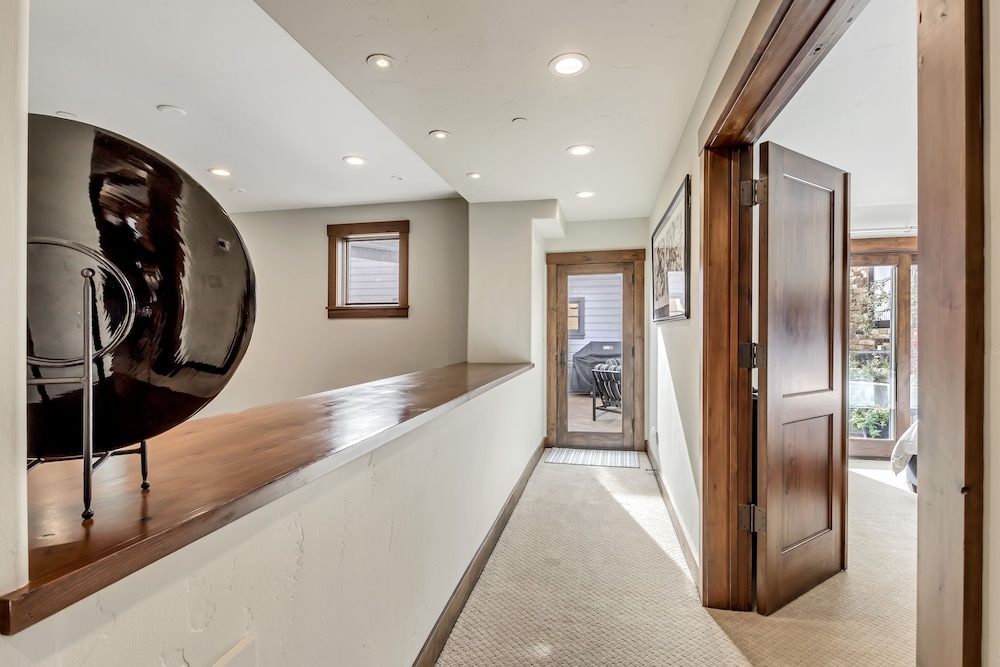 The Peak At Town Lift 3 Bedroom Home