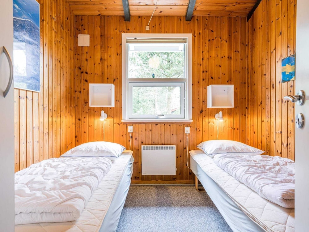 6 Person Holiday Home in Blavand view 4