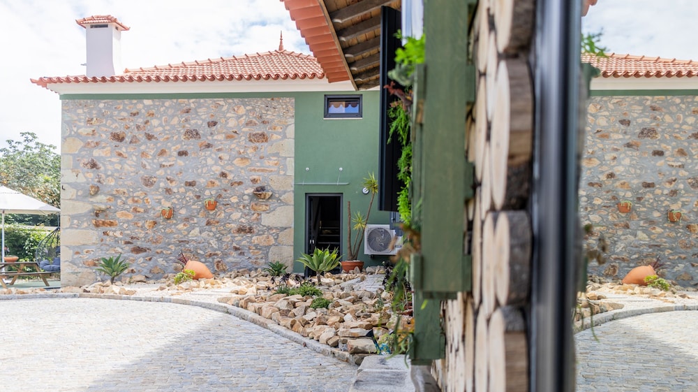 Quintinha S o Martinho Luxury 2 Suites Villa Eira