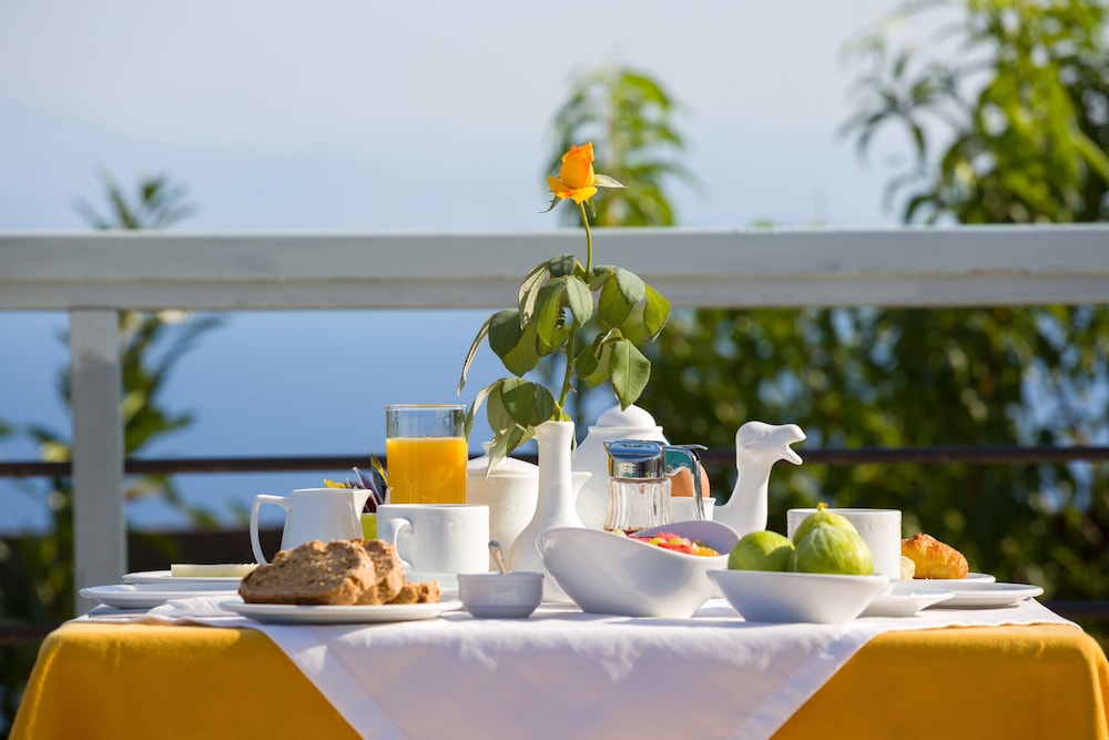 Mira Resort