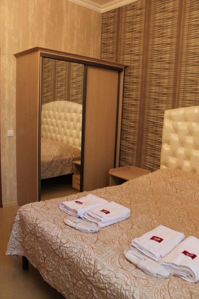 Hotel ANI