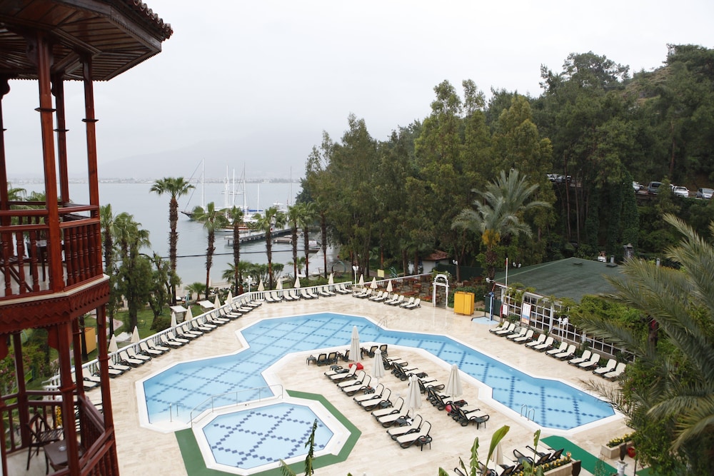 Club & Otel Letoonia - Image 63