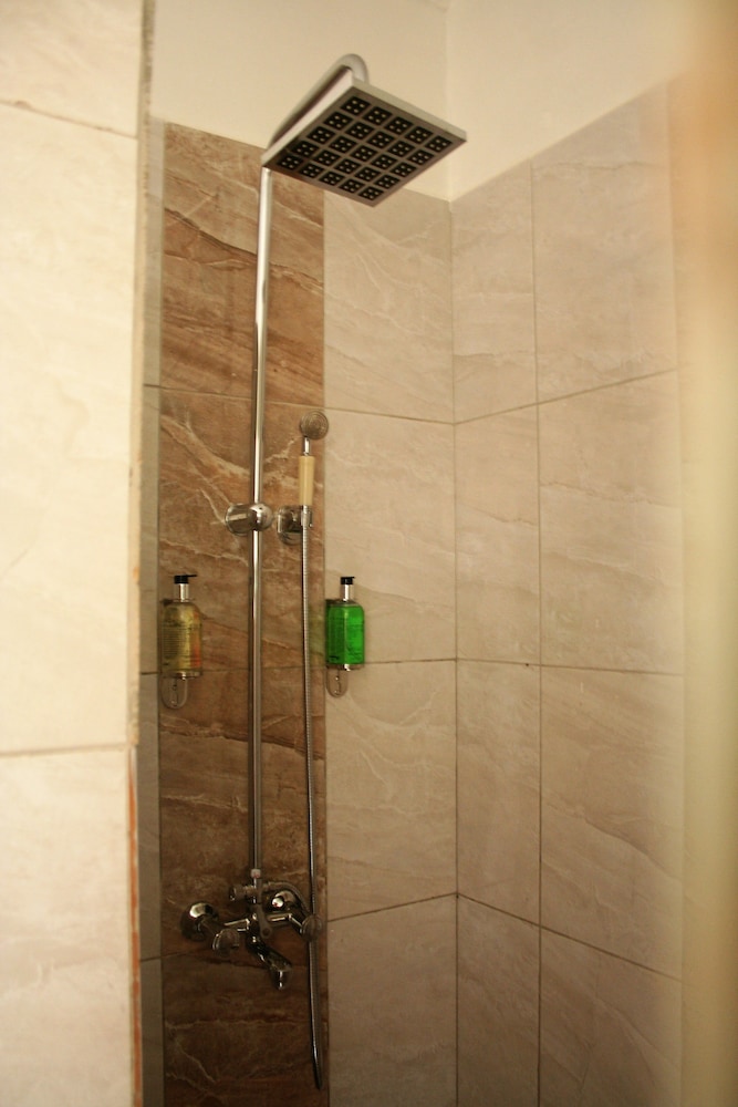 Bromelia Guesthouse
