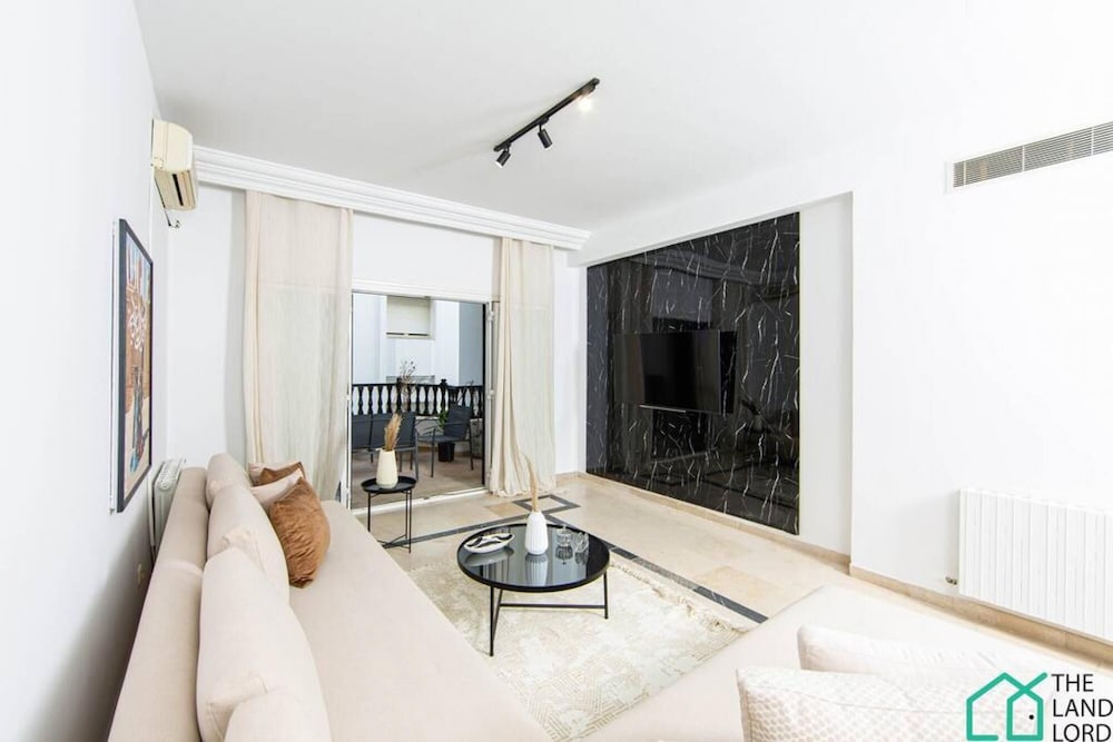 Le Parfait II Bord de mer Central et Luxueux view 5