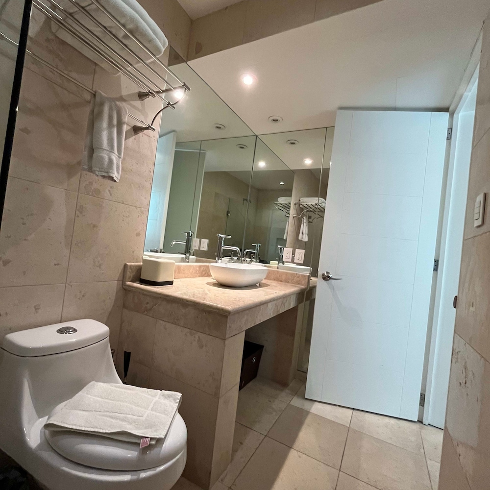 Arquimedes Art 105 I Spacious 1BR in Polanco