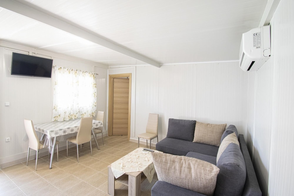Ridvana House by Travel Pro Services photo 5