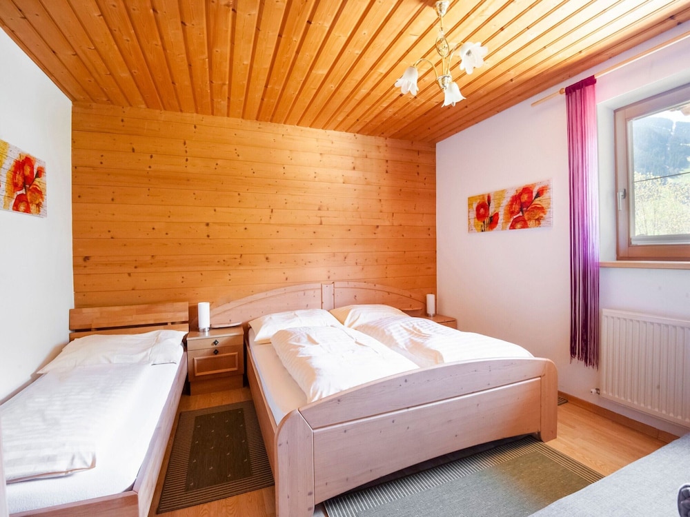 Apartment With Panoramic View view 4
