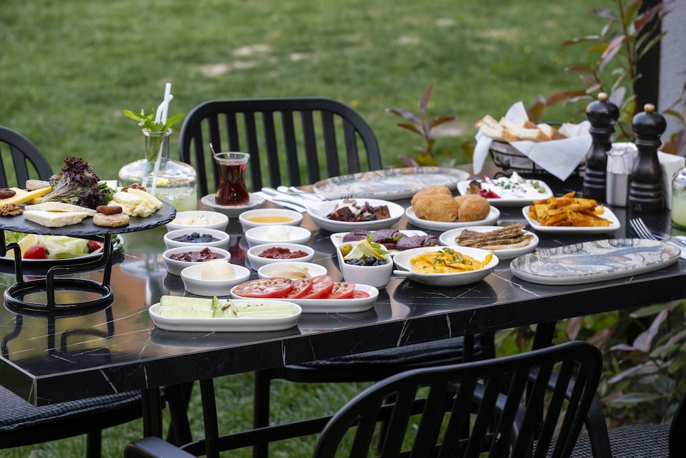 Backyard Sapanca - Property Image 14