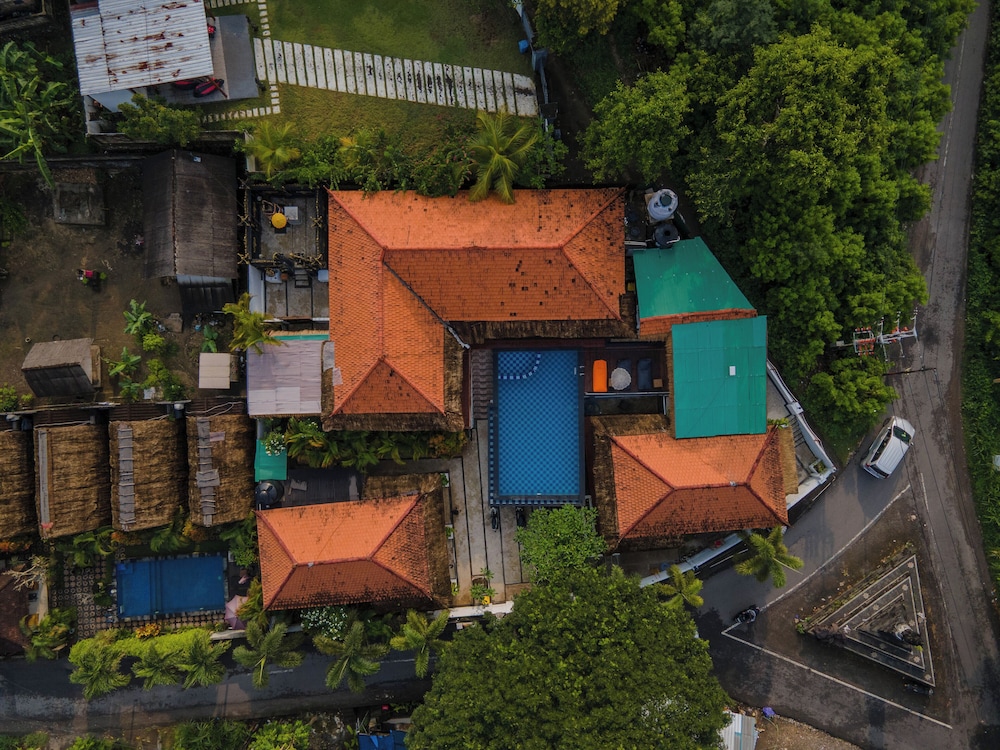 Simpang Inn Hostel