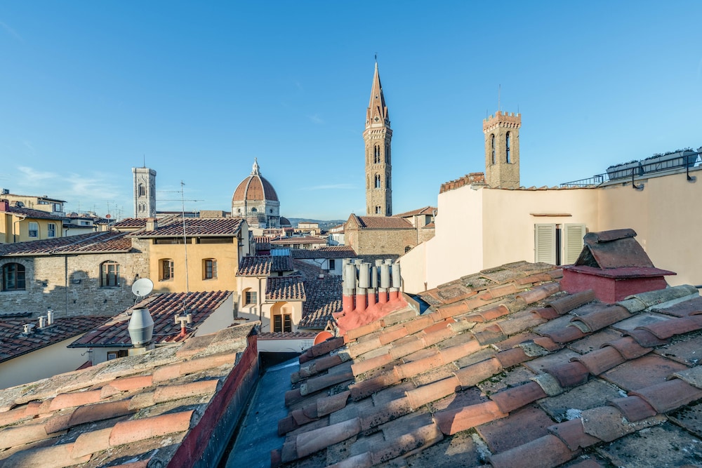In Piazza della Signoria - Residenza d'Epoca