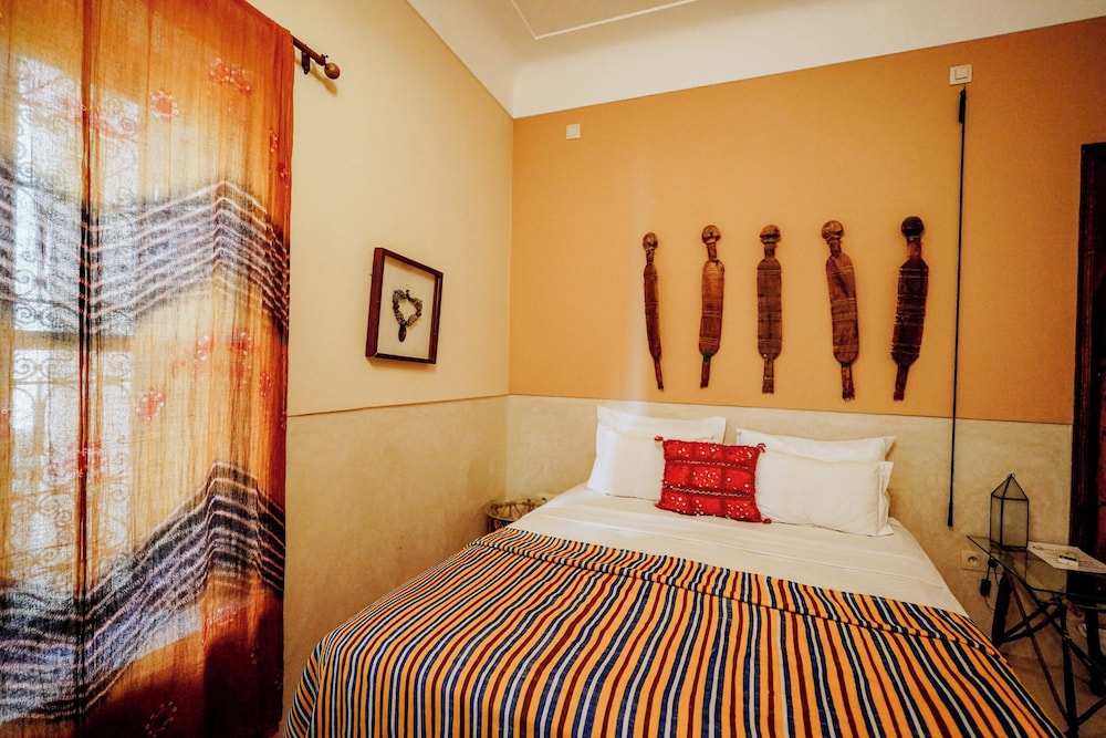 Riad dar ayur