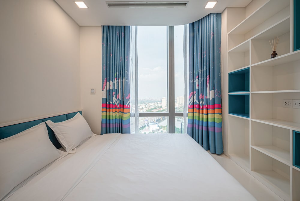 Landmark 81 - Unique Condotel