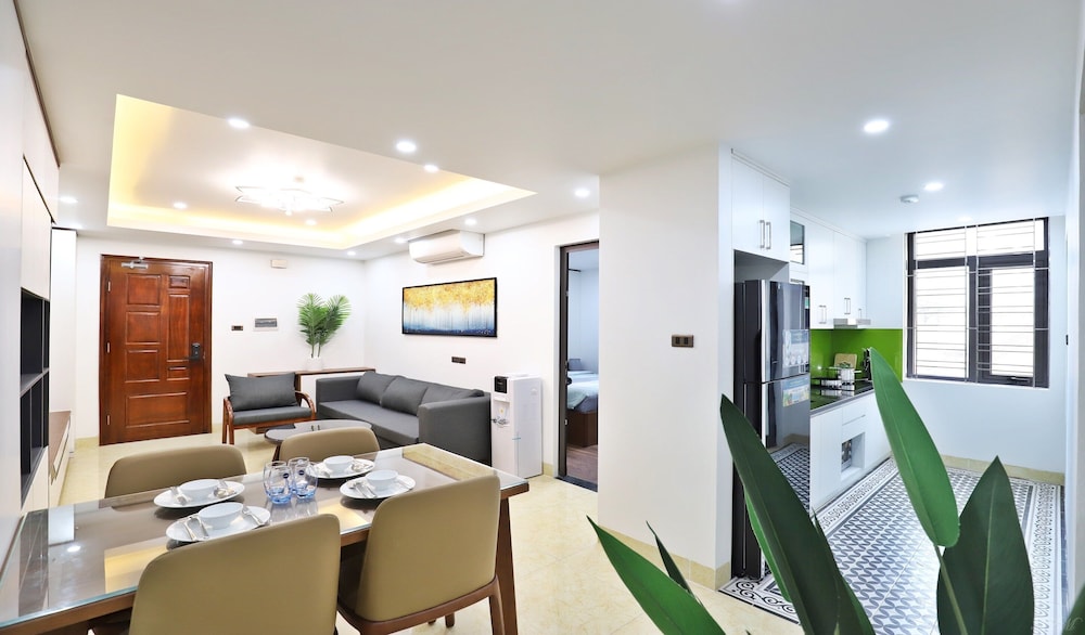 Xuan La Apartment