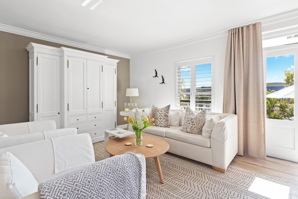 Winelands Golf Lodges at De Zalze