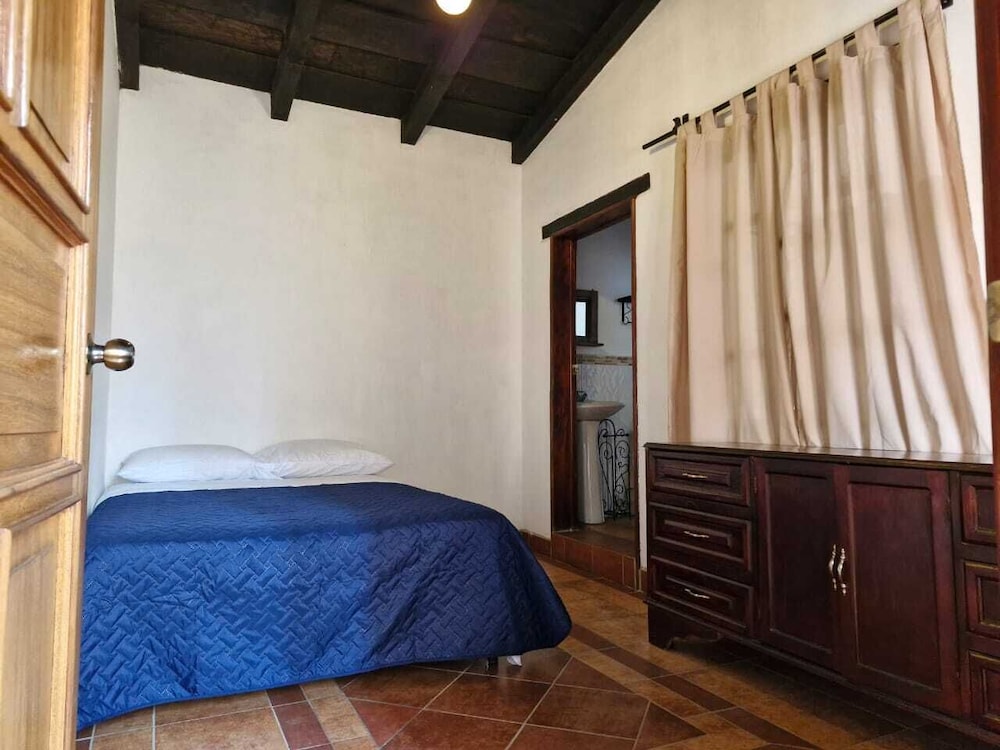 Cozy Colonial Style Azotea Apartments