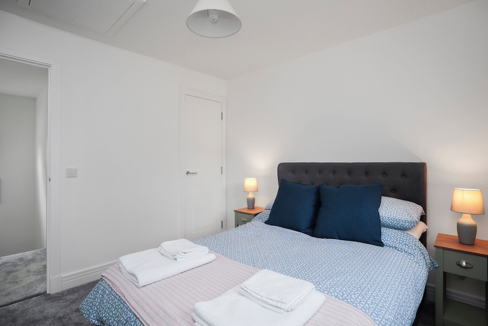 26 Strathtay Lodges