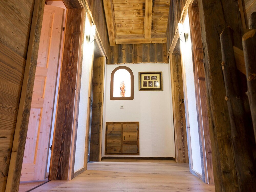 Chalet in St. Martin With Sauna & Mountain Views