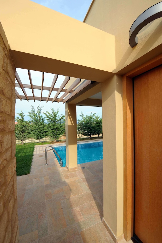 Rimondi Jas Villa