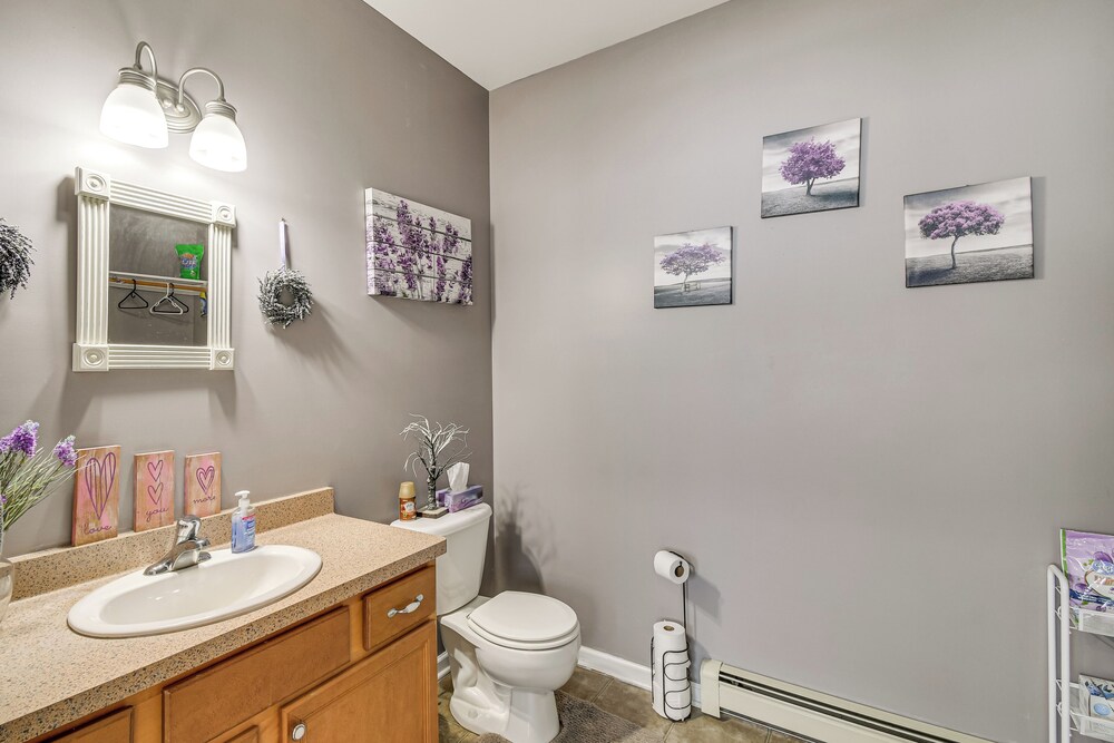 The Gathering Place: Rushville Home w/ Hot Tub