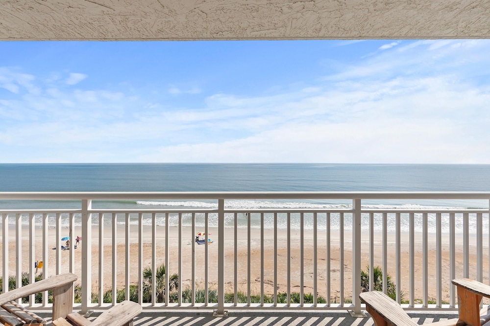 Shorehom by the Sea 51