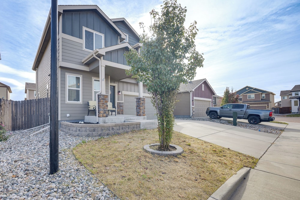 Explore Pikes Peak & Colorado Springs: Family Home