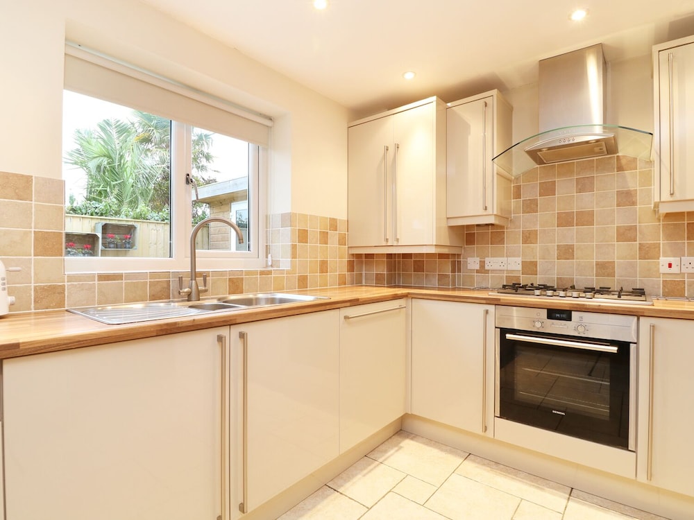 Chy Kerris, Carbis Bay