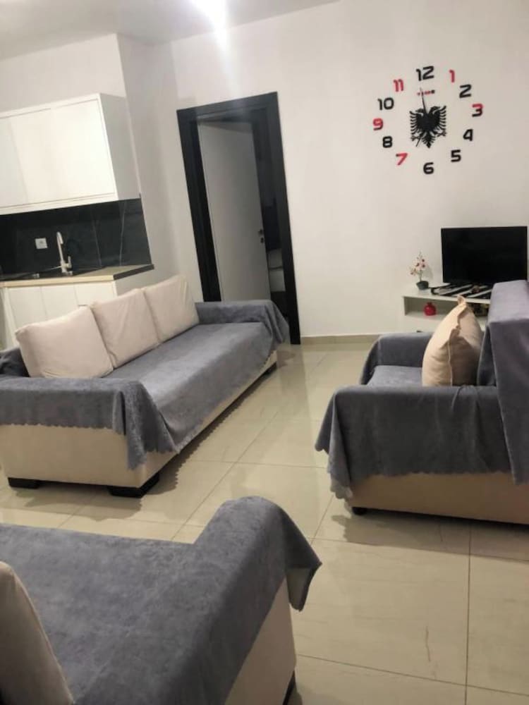Vila Xhafa