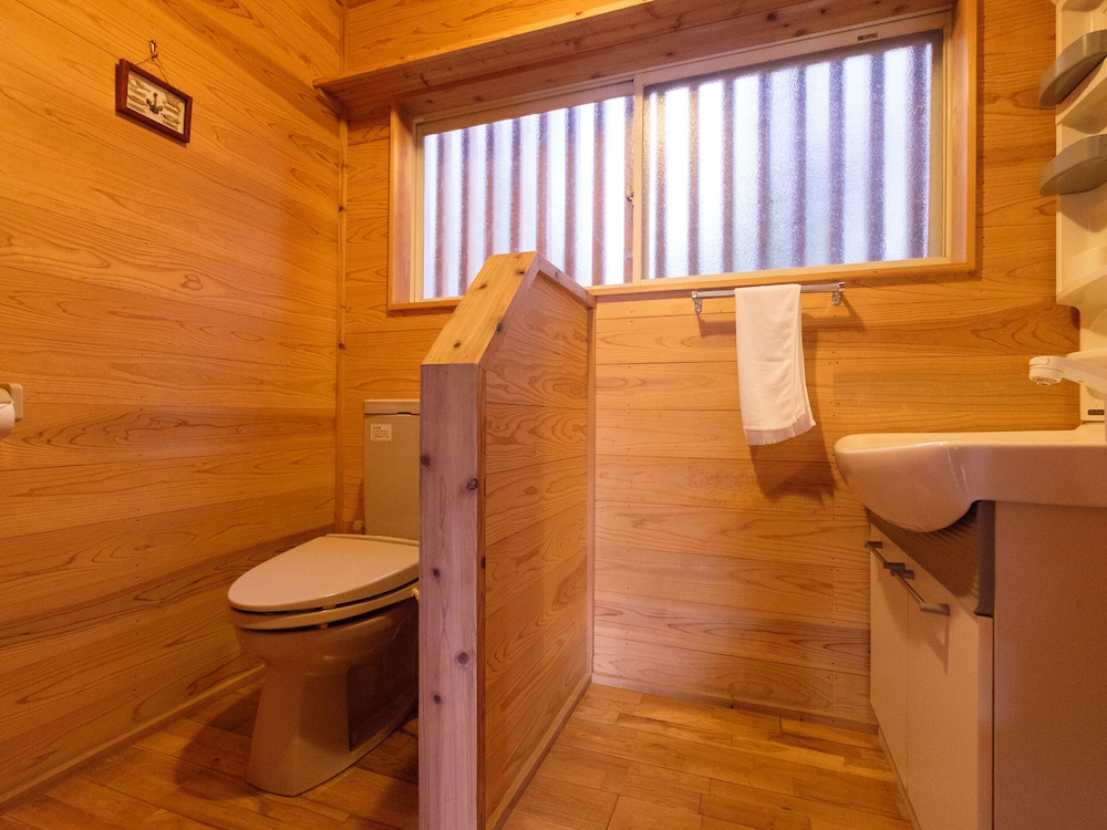 Log Cabin Kinoko No Sato