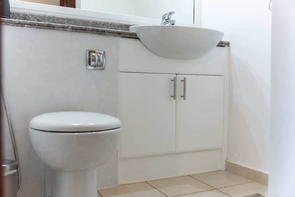 Prime 2BR Near Marina Mall Tram