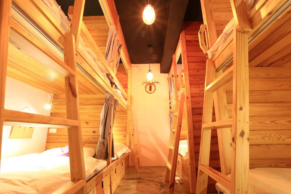 返璞歸真KO hostel 墾丁背包客棧