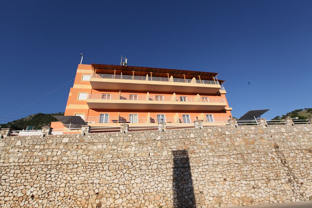 Karos Hotel Llaman