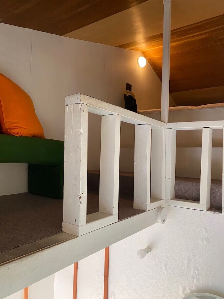 Ohmachi Junxion - Hostel