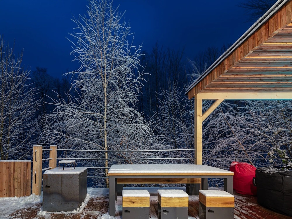 Villa in Celadna With Outdoor Cinema & Whirlpool