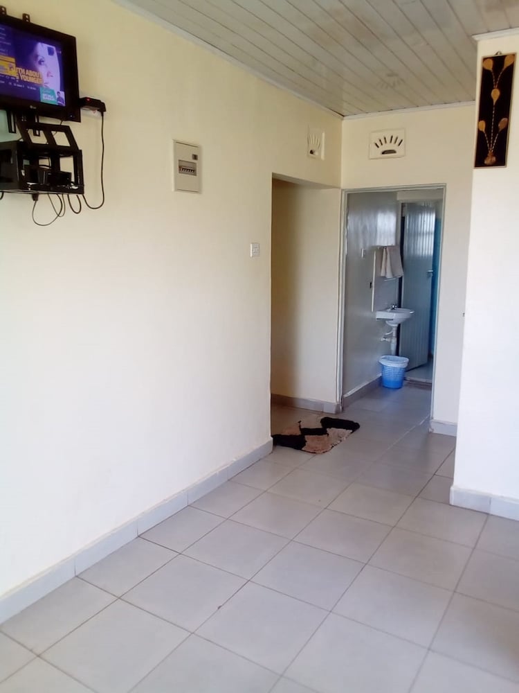 Paulice Guest House view 4