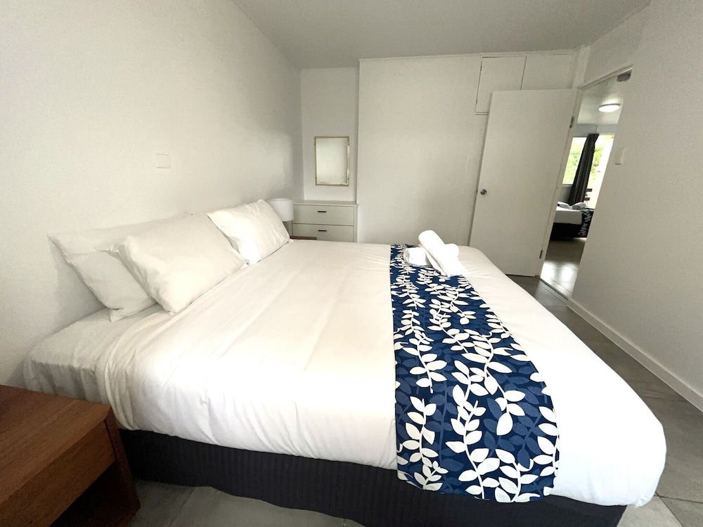 Mermaid Beach Vacations - Browns Broadbeach - Property Image 5