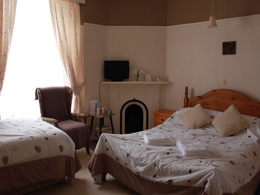 Lynton House