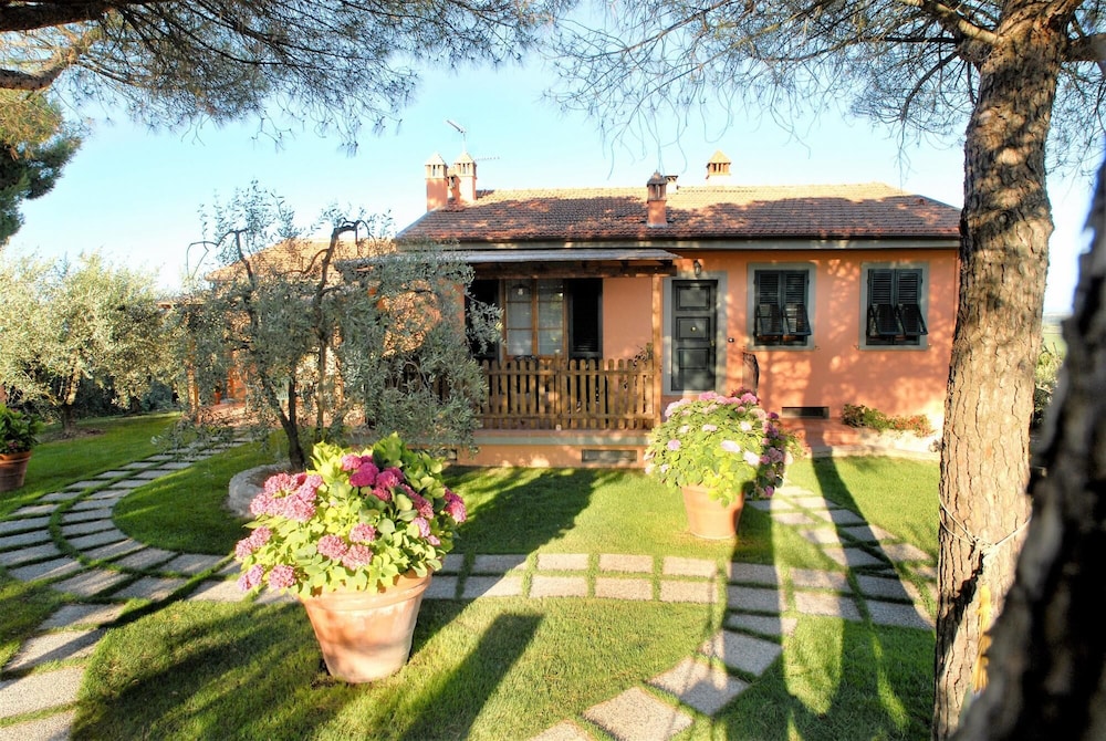 Villa Gambassi Close to San Gimignano