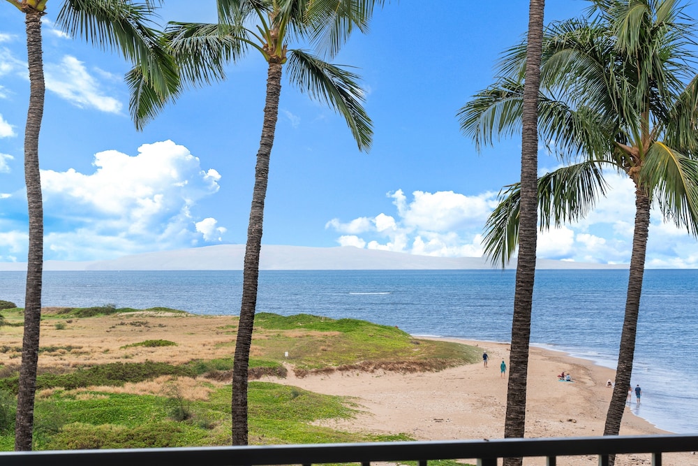 Menehune Shores 421 2 Bedroom Condo