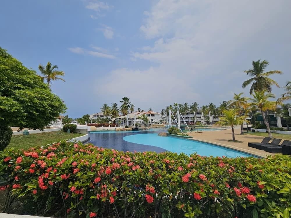Hotel Maremares By Buddha Bar Beach