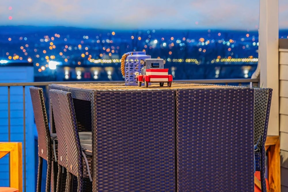 Nashvegas 13 Beds Rooftop Views Mins to Broadway