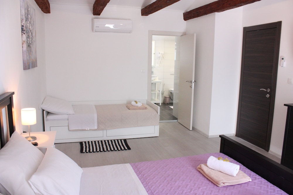 Villa Mate view 2