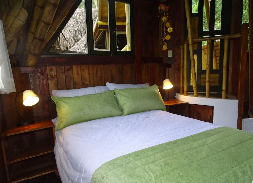 Sacha Urco Lodge Nature Hideaway Cabins view 5