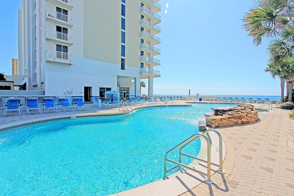 Majestic Beach Towers 2-1608