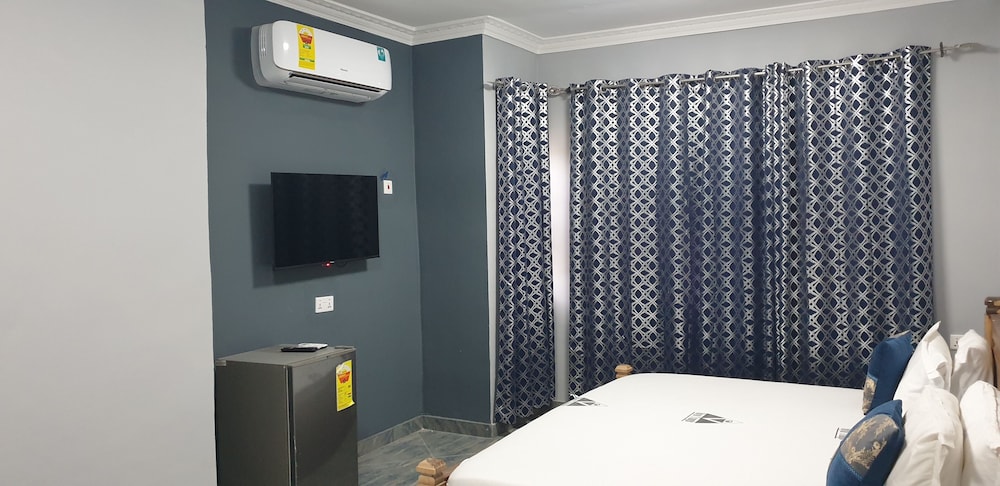 Royal Triangle Guest House