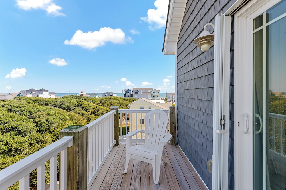 Across the Pond by Topsail Realty