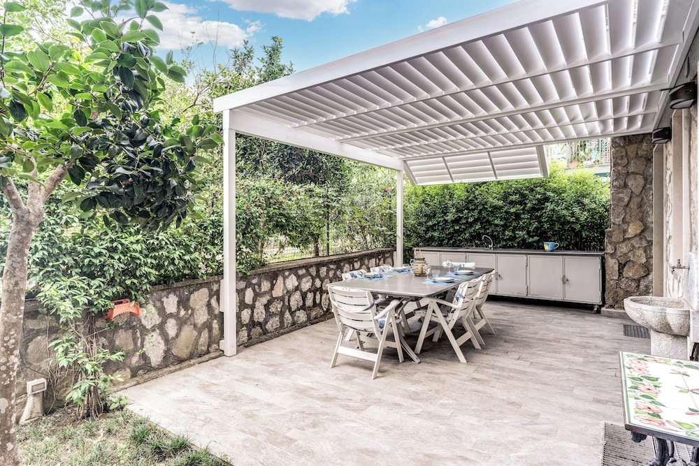 IL CANTO DELLE SIRENE - SOFIA APARTMENTS