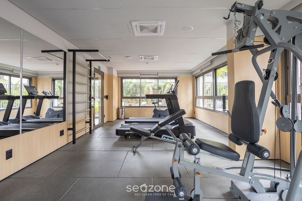 Functional Studio Near Subway Gba908